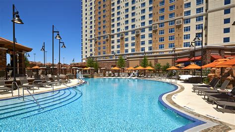 Terrace Pool – WinStar