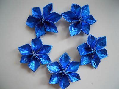 DIY Gum Wrapper Flowers