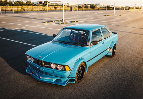 BMW E21 Racer – An Australian-Built Asphalt Weapon