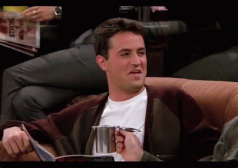 Chandler Bing Gif Chandler Bing Friends Discover Share Gifs | My XXX ...