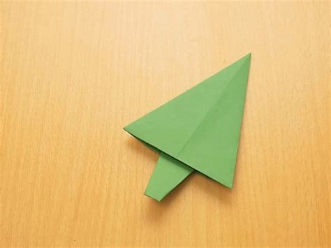 How to Make an Origami Christmas Tree: 9 Steps (with Pictures)