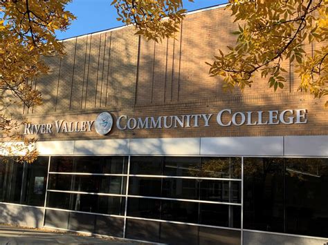 Lebanon Academic Center - River Valley Community College