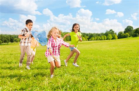 Outdoor Activities for Children in April - Novak Djokovic Foundation