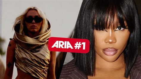 SZA topples Taylor - ARIA