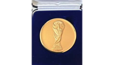 Official World Cup 2006 Medal - CharityStars