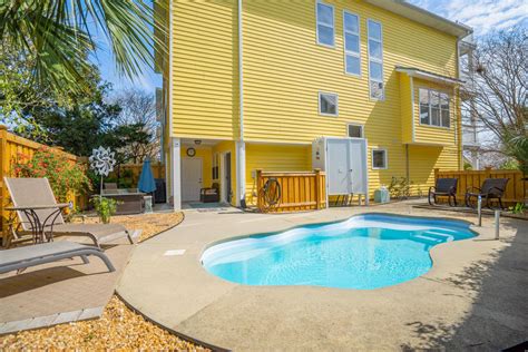 Townhome with private POOL 3-blocks from the Beach - Townhouses for Rent in Carolina Beach ...