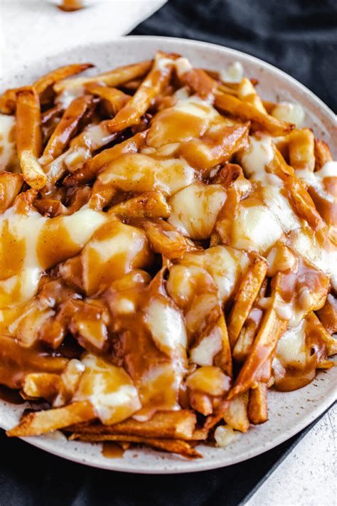 Authentic Canadian Poutine Recipe | Queenslee Appétit