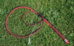 9 Paracord Bullwhip Tutorials with Instructions