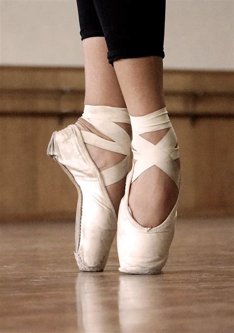 Ballet & Pointe - Front & Center Dance Studio