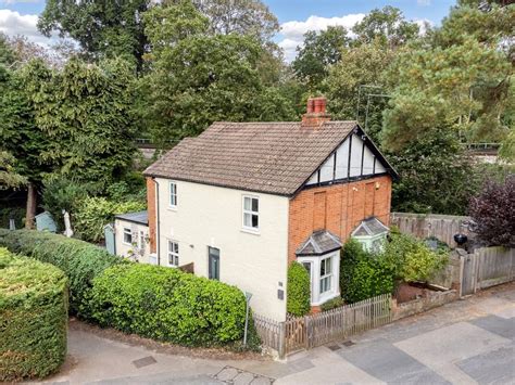 3 bed semi-detached house for sale in Lower Village Road, Sunninghill, Berkshire SL5, £525,000 ...