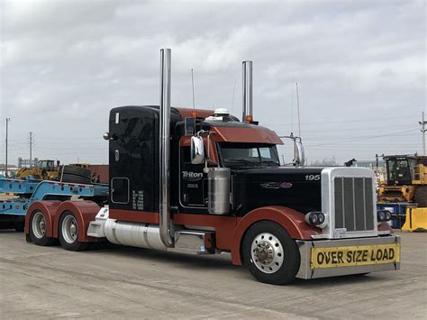 Peterbilt 379 Front Fenders | LF Truck Centre