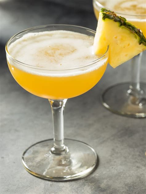 Pineapple-Daiquiri_recipe | The Alchemist