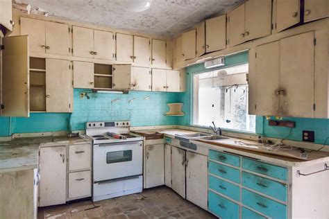 Replacing Kitchen Cabinets: Cost, Process & Ideas For 2022