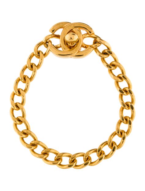 Chanel CC Turn-Lock Bracelet - Bracelets - CHA202087 | The RealReal