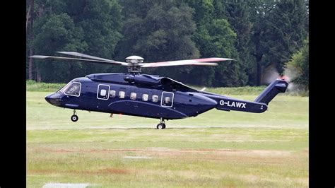 Helicopter Sikorsky S92 Helibus at landing on Royal Ascot Heliport ...