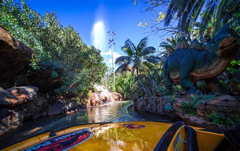 Experience Jurassic Park – The Ride at Universal Studios Hollywood ...