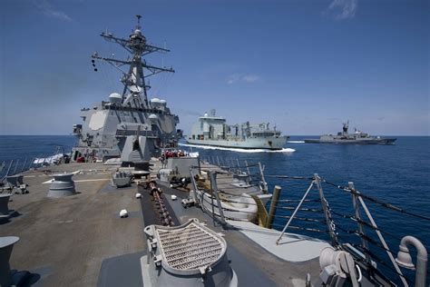 USS Michael Murphy (DDG 112) and the Royal Australian Navy… | Flickr