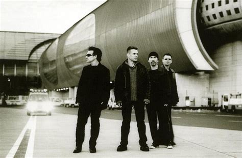 U2 X-Radio Celebrates ‘All That You Can’t Leave Behind’ As It Turns 20