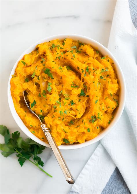 Mashed Butternut Squash Recipe {Easy & Healthy} – WellPlated.com