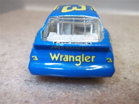 NASCAR 1987 Dale Earnhardt 1987 CHEVY Wrangler Championship Aerocoupe 1 ...