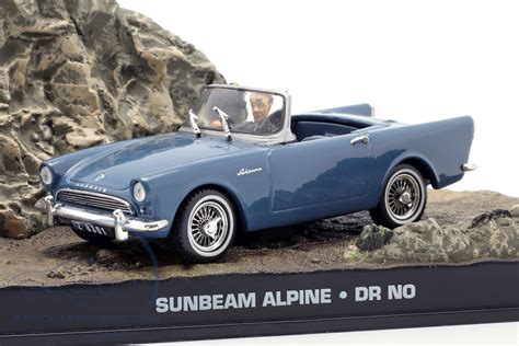 Sunbeam Alpine Car James Bond movie Dr. No 007 Violet - MAG DY017