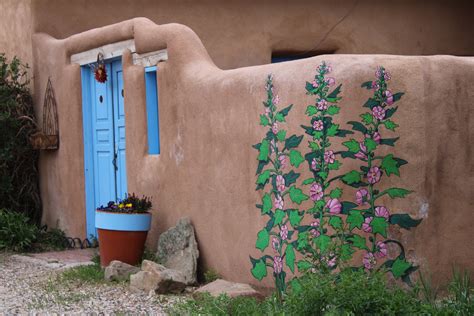 Visit Ranchos De Taos: 2024 Travel Guide for Ranchos De Taos, New Mexico | Expedia