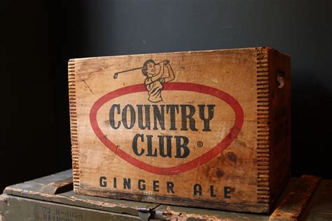 Vintage Country Club Soda Wooden Crate Ginger Ale