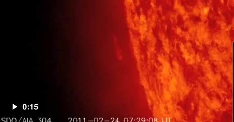 Giant Solar Flare Erupting - 9GAG