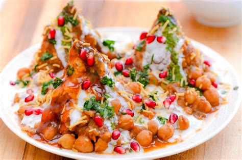 9 Best Chaats In Delhi You Should Try Before Dying