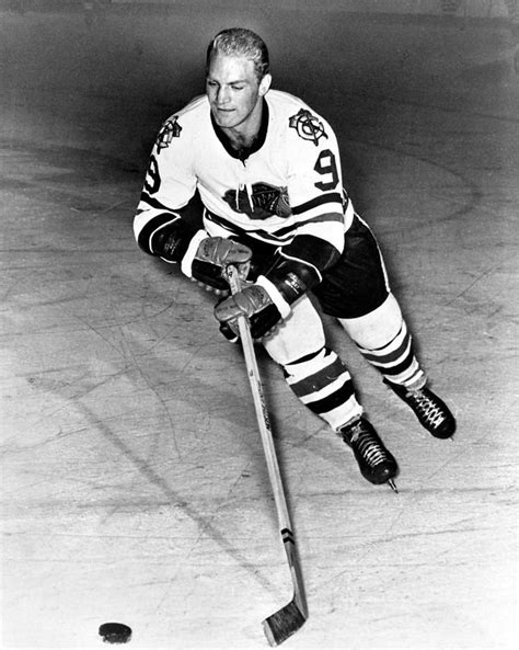 Bobby Hull (Ice Hockey Player) ~ Wiki & Bio with Photos | Videos