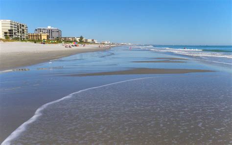 Cocoa Beach / Florida / USA // World Beach Guide