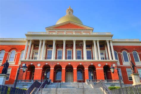 Massachusetts State House in Boston Stock Image - Image of beacon, blue ...