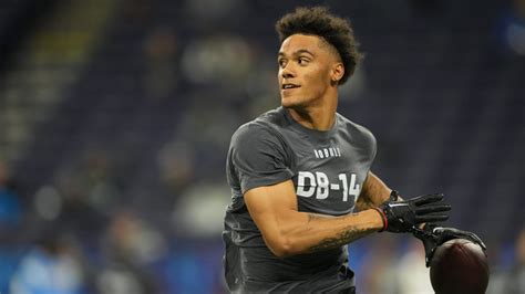 Las Vegas Raiders mock draft 2023: Pick-by-pick predictions