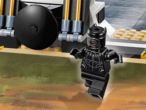 Black Panther | Characters | LEGO Marvel | Official LEGO® Shop US