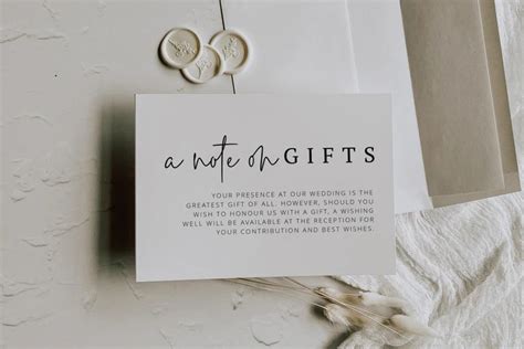 FAQ: How do I (Politely!) Ask for Money for a Wedding Gift?