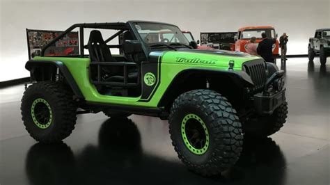 Jeep teases Trailcat and other Easter Safari concepts