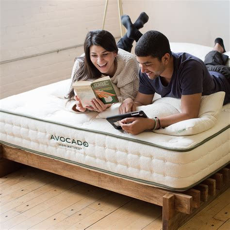 Best Hybrid Organic Vegan Mattress | Avocado Green Mattress®