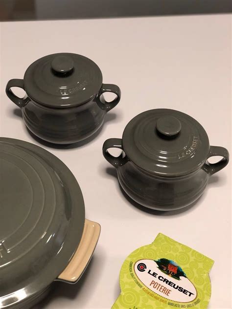 Le Creuset Soup Bowls with lid and handles, Home Appliances, Kitchenware on Carousell