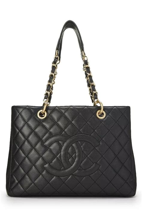 Chanel Black Quilted Caviar Grand Shopping Tote (GST) - What Goes Around Comes Around Outfit ...