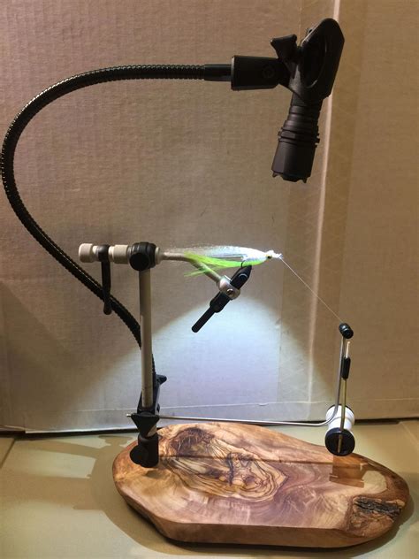 280 lumen Led portable light added to renzetti vise with custom olive wood base and Rite bobbin ...