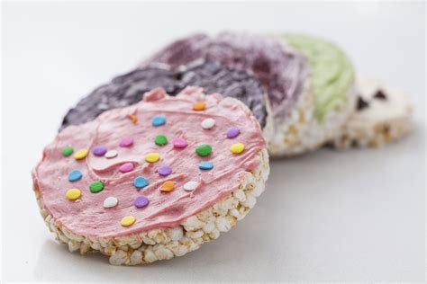 Rice cakes have never been so beautiful | Cake cookies, Rice cake ...