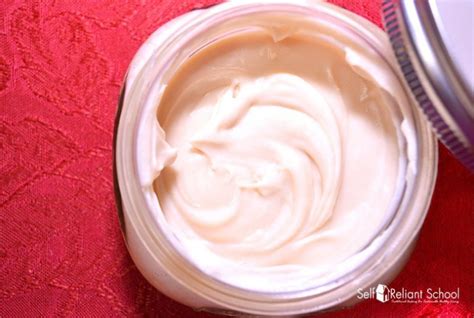 9 DIY Anti-Aging Face Cream Recipes - BlissOnly