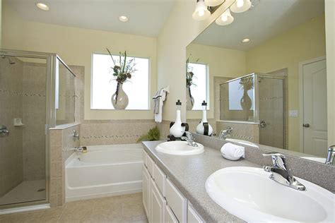 Bathroom Cleaning Secrets From the Pros