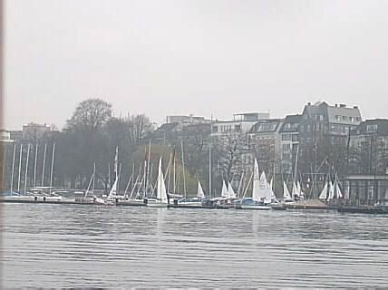 FrauMB far far away: Bootfahren auf der Alster - Boating on Alster