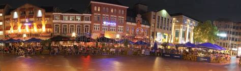 Nightlife In Eindhoven, The Netherlands Editorial Stock Image - Image of orange, euphoria: 28944304