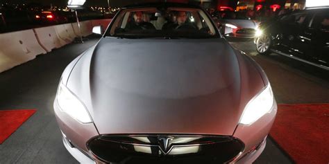 Tesla Model D Features - Business Insider