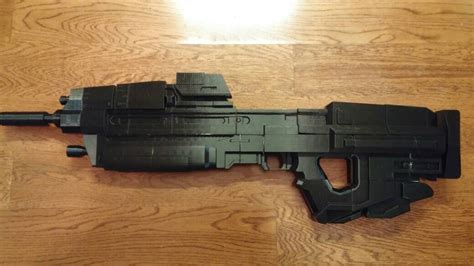 Halo Reach Inspired Full-Scale Replica of MA37 Assault Rifle