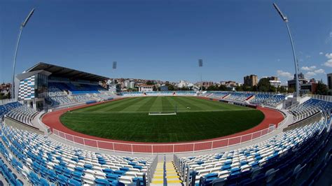 Le Kosovo fier de son nouveau stade | Dans les coulisses de l'UEFA ...