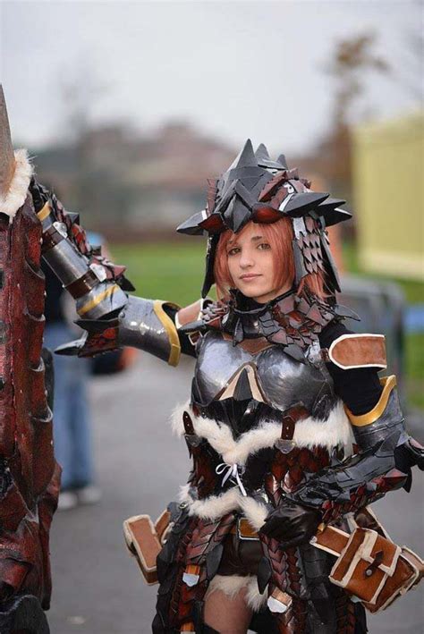 Cosplay Wednesday - Monster Hunter's Rathalos Armor