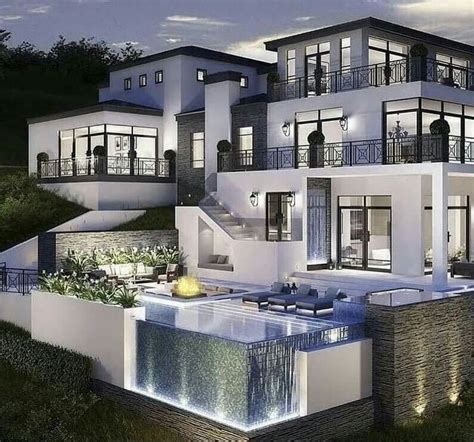 Luxury White House with Pool